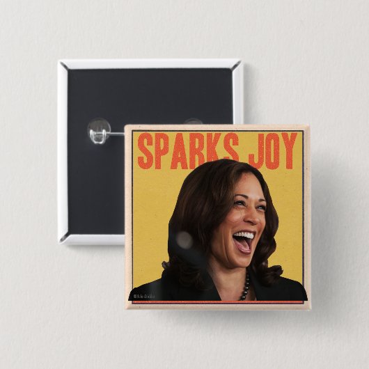 KAMALA HARRIS SPARKS JOY BUTTON (Vorne & Hinten)