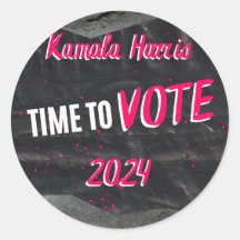 Kamala Harris Sticker. Dunkel mit rosa Schriftart.