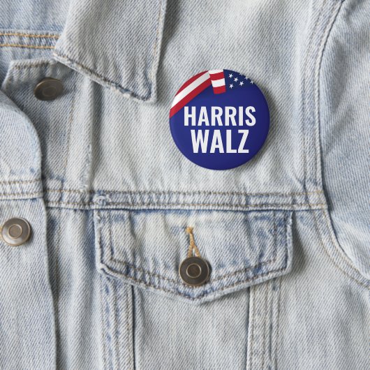 Kamala Harris und Tim Walz Button (Beispiel)