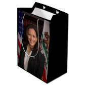 Kamala Harris US-Vizepräsident, Biden 2024 Large Mittlere Geschenktüte (Rückseite Schrägansicht)