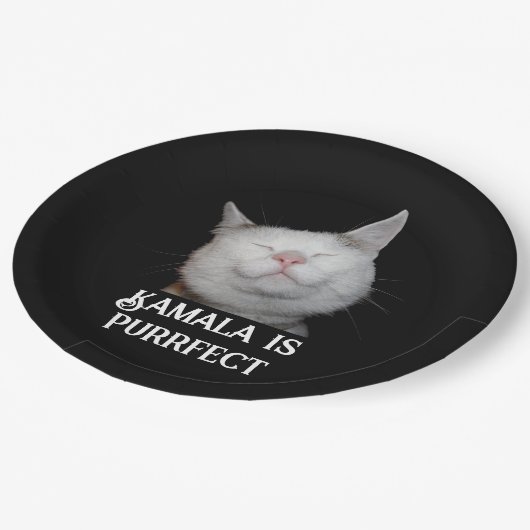 Kamala ist Purrfect Pappteller (Schrägansicht)