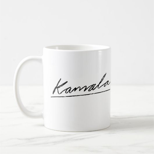 Kamala-Kursive Signatur Kaffeetasse (Links)