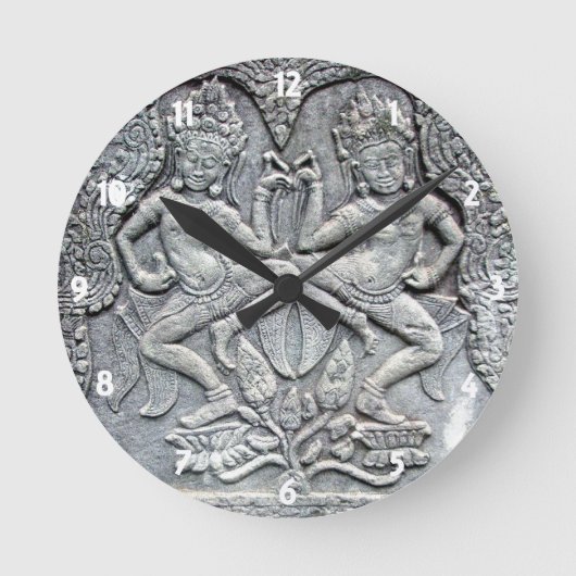 Kambodschanische Tänzer Steinschnitzuhr Runde Wanduhr (Vorderseite)