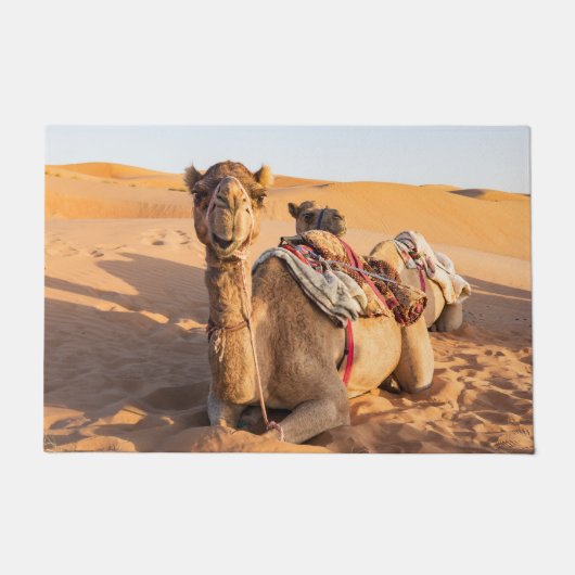 Kamel in der omanischen Wüste Fußmatte (Vorderseite)