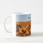 Kamel in der omanischen Wüste Kaffeetasse (Links)