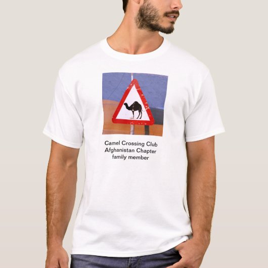 Kamel-Überfahrt-Verein-Afghanistan-Kapitelfamilie T-Shirt (Vorderseite)