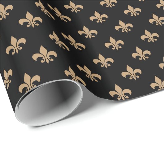 Kamelbraune Fleur-de-lis auf Schwarz Geschenkpapier (Rolleneckpunkt)