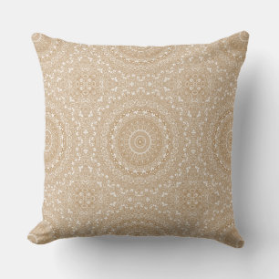 Kamelfarbenes Mandala-Muster-Design Kissen