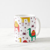 Kamelflache Farbe, dekoratives Muster. Kaffeetasse (VorderseiteRechts)