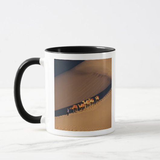 Kamelkarawane auf der Wüste, Dunhuang, Gansu Tasse (Links)