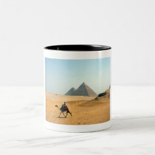 Kamelpyramide Zweifarbige Tasse