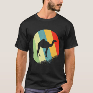 Kameltierrundung mit Retrofarben T-Shirt