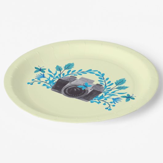 Kamera mit blauen Blätter und Schmetterlingen Pappteller (Schrägansicht)