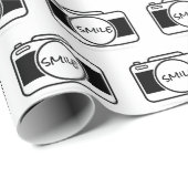 Kamera mit Lächeltext Geschenkpapier (Rolleneckpunkt)