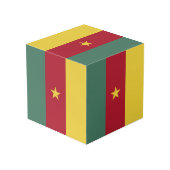 Kamerun Flagge Würfel (Rückseite Schrägansicht)