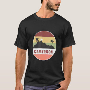 Kameruner Berg und Palmen T-Shirt