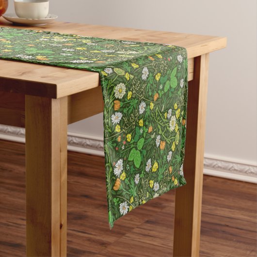 Kamille, Erdbeeren, Buttercup Kurzer Tischläufer (Beispiel)