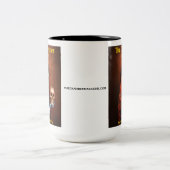 Kammerabdeckung (Schädel mit Schädel) April 2021 Zweifarbige Tasse (Mittel)