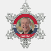 KAMPAGNE BRUCE RAUNER SCHNEEFLOCKEN Zinn-Ornament (Vorderseite)