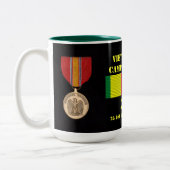 Kampagne zur Bekämpfung der Offensive Zweifarbige Tasse (Links)