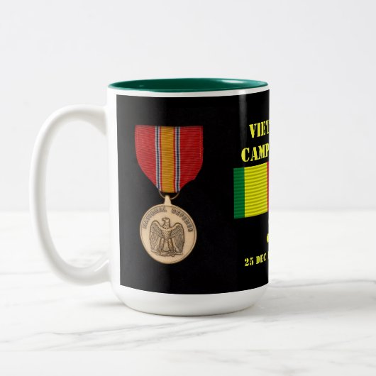 Kampagne zur Bekämpfung der Offensive Zweifarbige Tasse (Links)