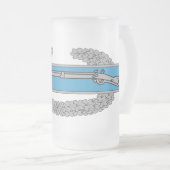 Kampf Infantryman Abzeichen CIB Army Veteran Mattglas Bierglas (VorderseiteRechts)