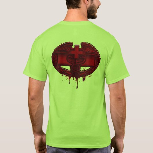 KAMPF-MEDIZINER-ABZEICHEN T-Shirt (Rückseite)