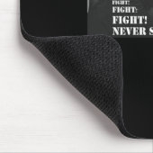 Kampf noch Stehend Mousepad (Ecke)