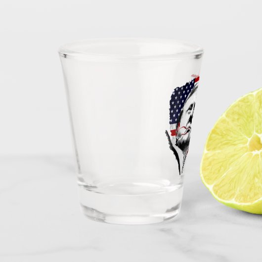 Kampf Schnapsglas (Links)