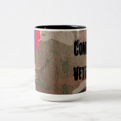 Kampf-Veteran und Bronze-Stern-Kaffee-Tasse Zweifarbige Tasse (Mittel)