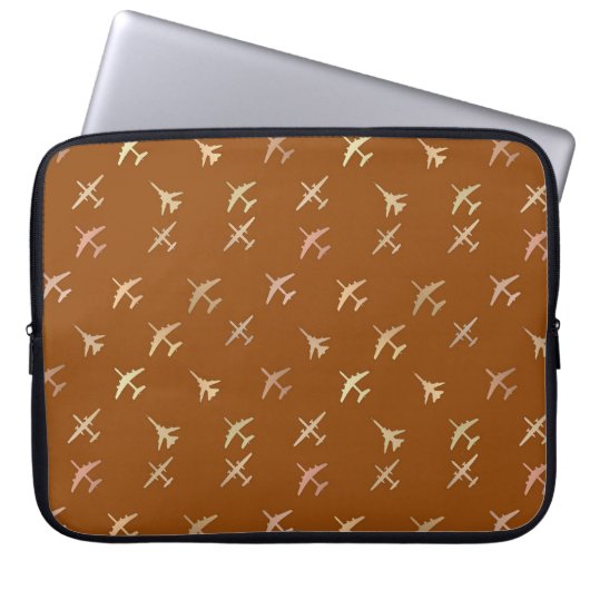Kämpfe Flugzeug auf dunkler Bronze Laptopschutzhülle (Vorderseite)