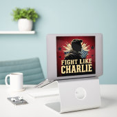 Kämpfe wie Charlie Aufkleber (Laptop auf Schreibtisch)