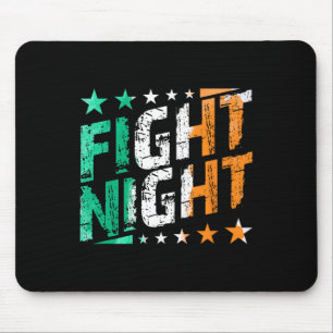 Kämpfen Nachtboxen Mixed Martial Arts oder Boxfan  Mousepad