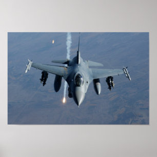 Kämpfende Flugzeuge des Falke-F-16 Poster