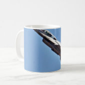 Kämpfer-Flugzeuge F 16s Jet Kaffeetasse (Vorderseite Links)