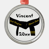 Kampfkunst zweiter Grad Black Gelt Rank Ornament Aus Metall (Vorne)