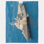 KAMPFSCHIFF - LCS-4 FLEECEDECKE (Vorderseite)
