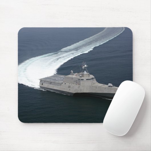 Kampfschiff Unabhängigkeit im Golf von Mexiko Mousepad (Mit Mouse)