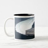 Kampfschiff Unabhängigkeit im Golf von Mexiko Zweifarbige Tasse (Links)