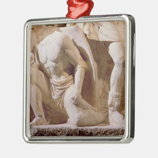 Kampfszene, c.169 silbernes ornament (Links)