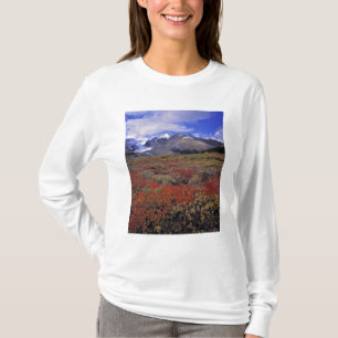 Kanada, Alberta, Banff NP. Heidelbeeren liefern T-Shirt