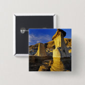 Kanada, Alberta, Drumheller. Hoodoos. Button (Vorne & Hinten)