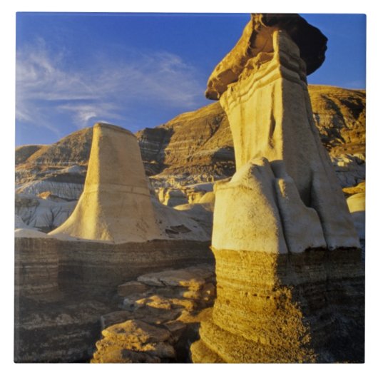 Kanada, Alberta, Drumheller. Hoodoos. Fliese (Vorderseite)