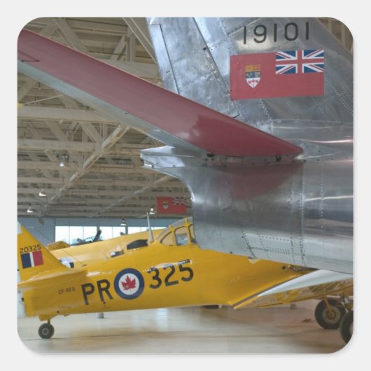 Kanada, Alberta, Edmonton: Alberta Aviation 2 Quadratischer Aufkleber (Vorderseite)