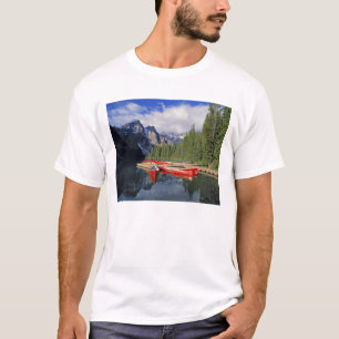 Kanada, Alberta, Moraine Lake. Der Glanz T-Shirt