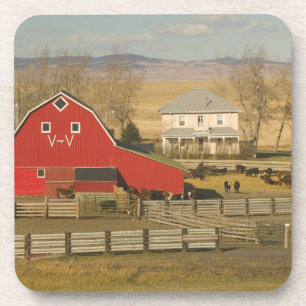 Kanada, Alberta, Pincher Creek: Rote Scheune und R Untersetzer