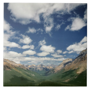 Kanada, British Columbia, Yoho NP. Puffwolken Fliese