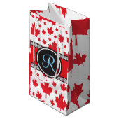 Kanada-Flagge Einzigartiges Abstraktes Budget-Mono Kleine Geschenktüte (Vorderseite Schrägansicht)