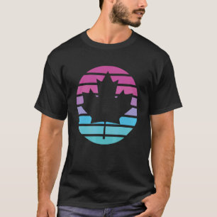 Kanada Kanadische Flagge Retro Sun mit Ahorn T-Shirt