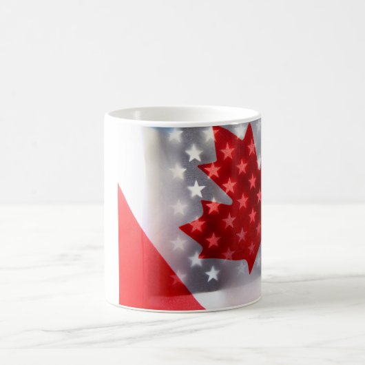 Kanada mit Amerika-Flaggen Kaffeetasse (Mittel)